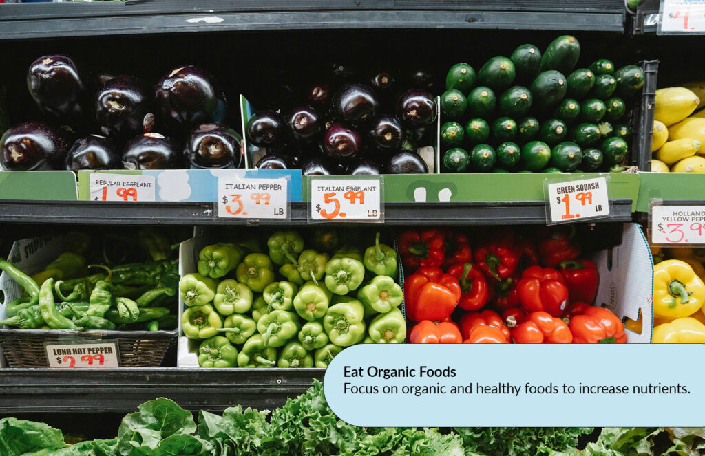 A collection of vegetables and organic foods for sale. Describes the benefits of eating organic foods.